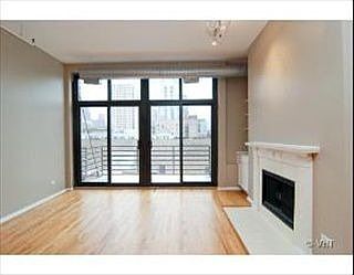 1st image of 1525 S Michigan Ave APT 409