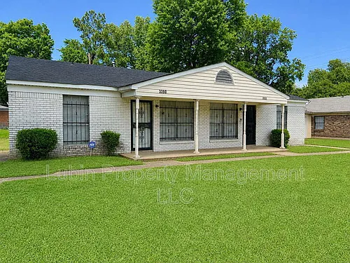 3392 Barron Ave Photo 1