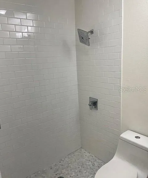 Windhover Dr — Photo 17