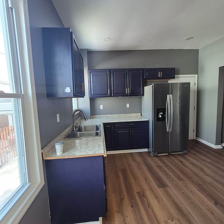 1st image of 165 N 11th St APT 1