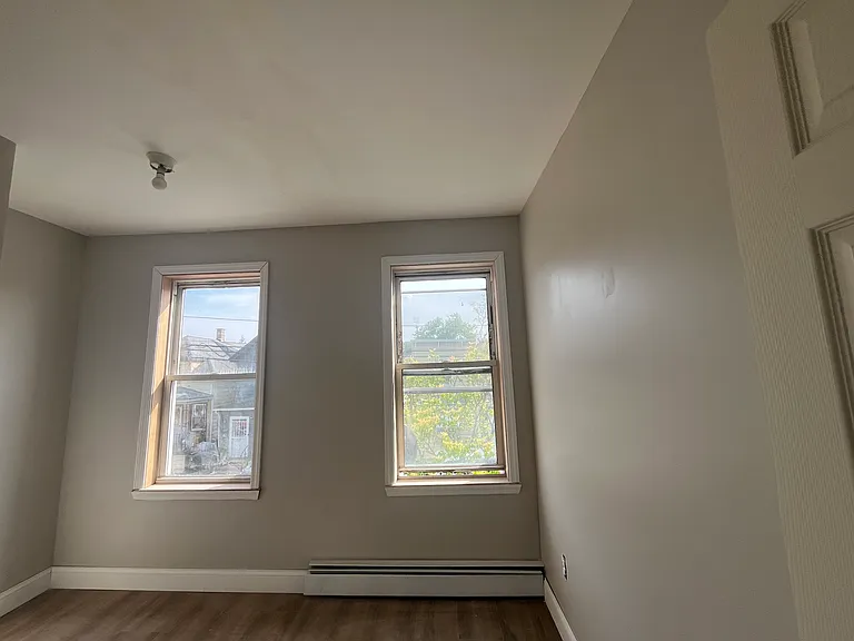 89 S Ward St #1 — Photo 3