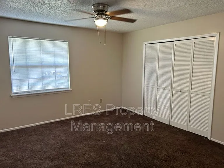 4603 Lighthouse Cir — Photo 29