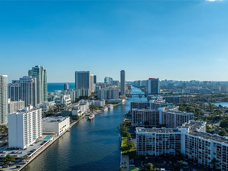 2401 S Ocean Dr #404 — Photo 58