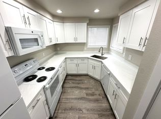 9044 13th Ave NW APT 1, Seattle, WA 98117