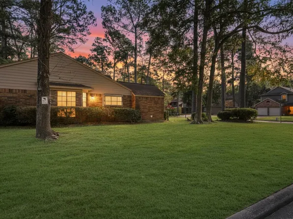 3203 Golden Willow Dr, Humble, TX 77339