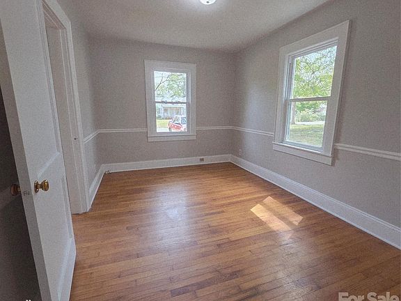 5th image of 109 Brookhill Rd