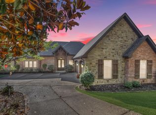 354 Housley Pt, Hot Springs, AR 71913