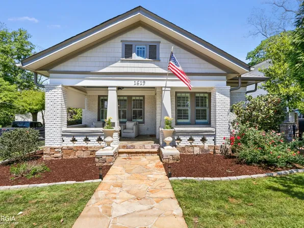 1619 Walker Ave, College Park, GA 30337