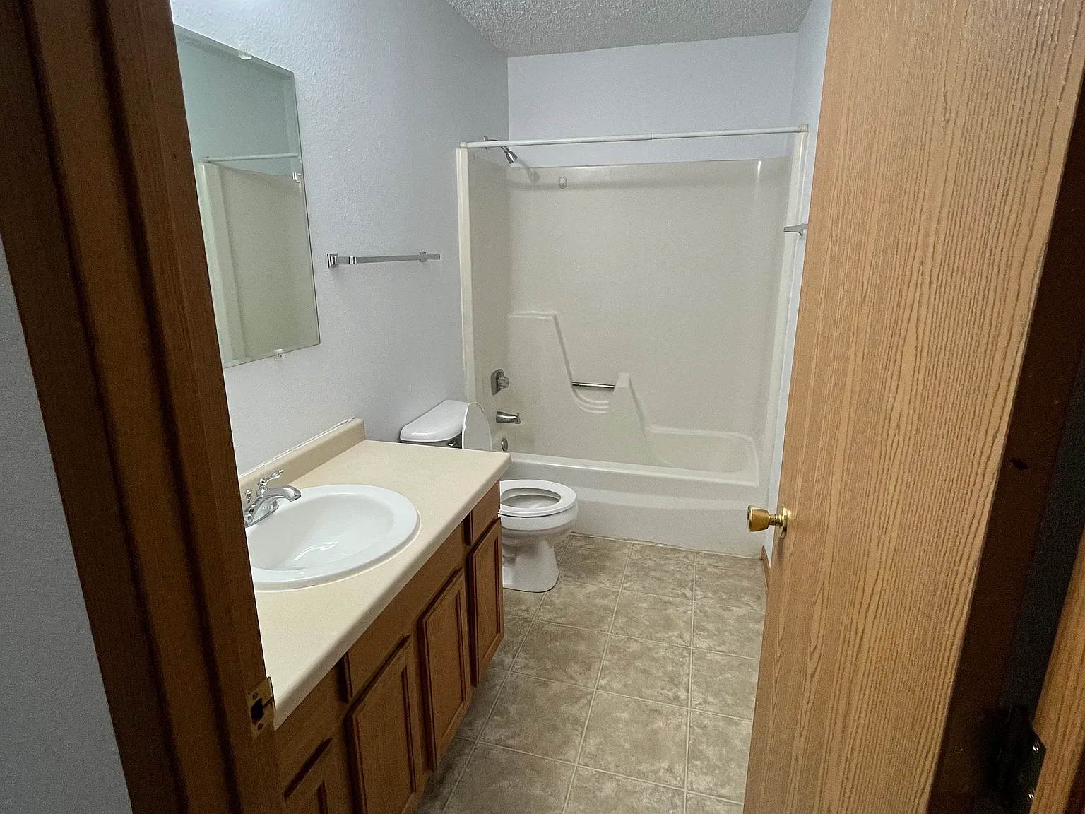 100 11th St NE — Photo 4