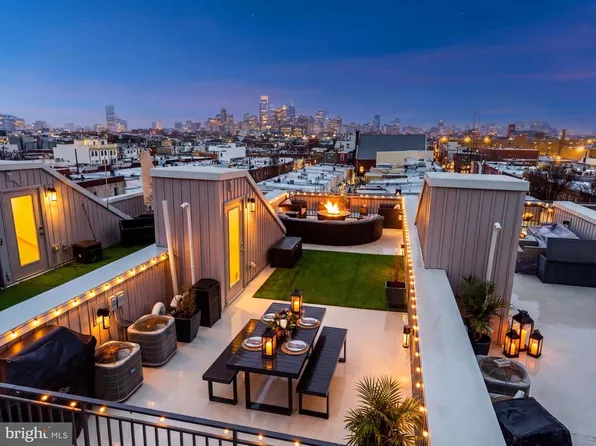 1104 McKean St, Philadelphia, PA 19148