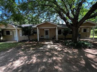 110 Iris Dr, Americus, GA 31719