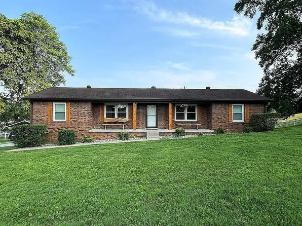 145 McCall St, Carthage, TN 37030