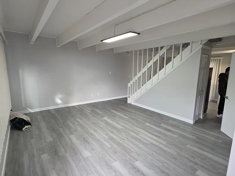 8914 12th St NE — Photo 8