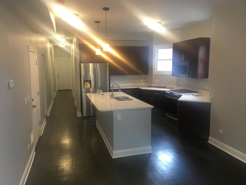 Open kitchen