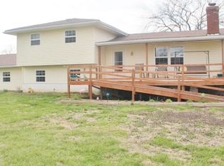 11127 E Calloway Rd, Salem, IN 47167