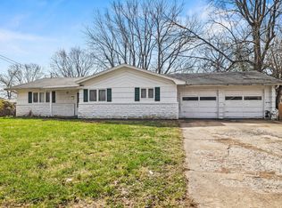 1538 E Lindberg St, Springfield, MO 65804