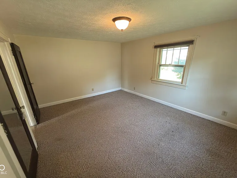 5010 W 14th St — Photo 11