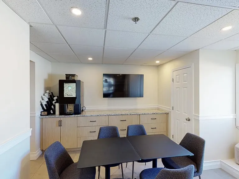 Residences at Solomon Pond — Photo 28