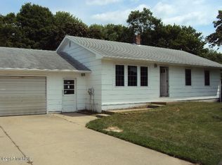 3313 E Lemon Creek Rd, Berrien Springs, MI 49103