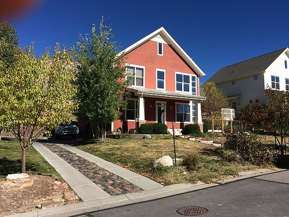 3rd image of 141 Tanager Cir