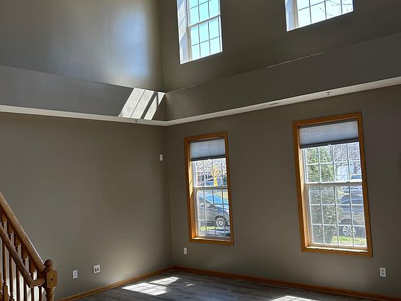 4th image of 1565 Legacy Pkwy E Unit 1