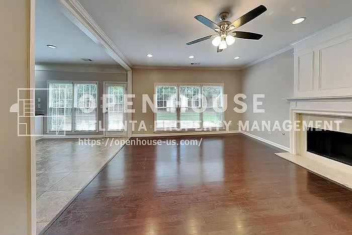 5404 Oxford Chase Way — Photo 3