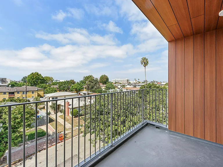 8900Ramsgate — Photo 107
