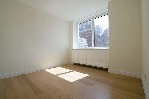 Rented by Compass | media 44