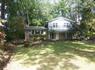 4 Drake Ct, Rockville, MD 20853