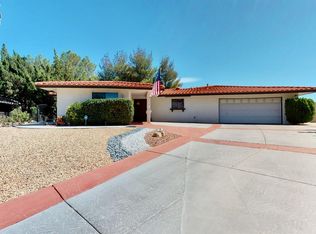 18199 Country Glen Dr, Victorville, CA 92395