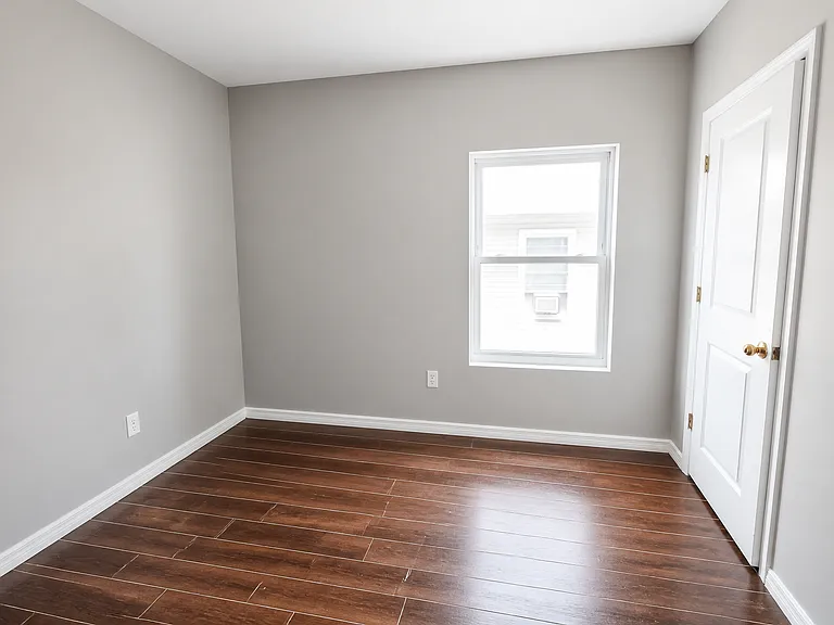 406 Park Ave #4A — Photo 5