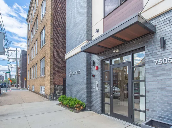 7505 Park Avenue image 1 of 11