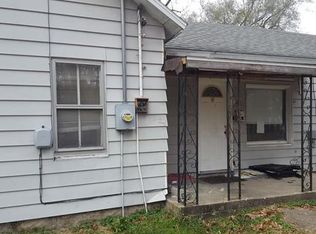 319 N Locust St, Litchfield, IL 62056