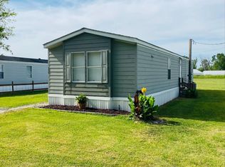 138 Oak Grove Ln W, Belle Chasse, LA 70037