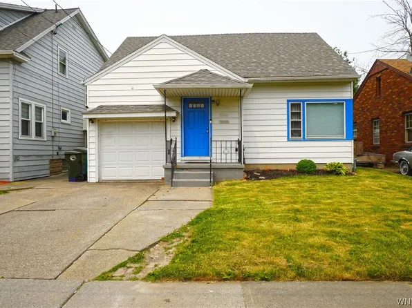 3206 South Ave, Niagara Falls, NY 14305