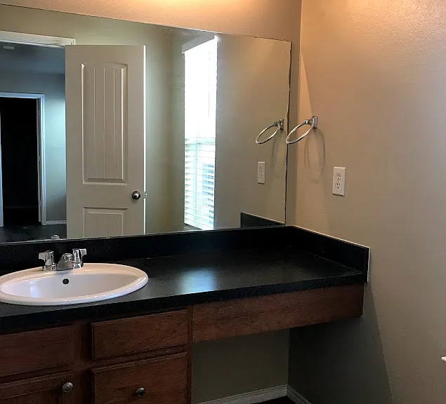 1864 Wickham Dr — Photo 18