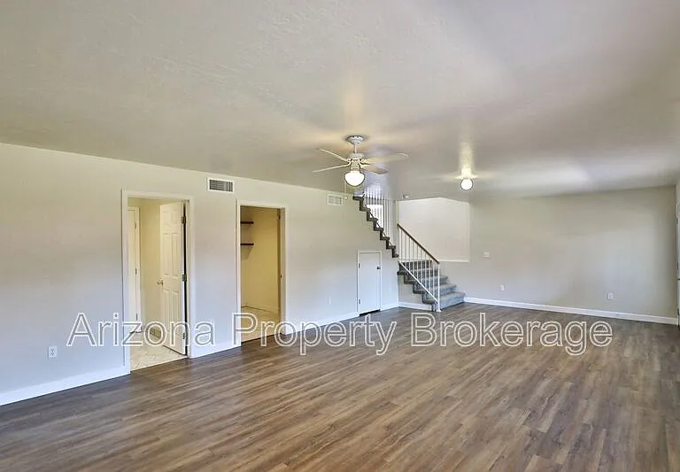 4601 E Scott Ave — Photo 16