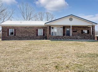 961 Brigetta Dr NE, Corydon, IN 47112