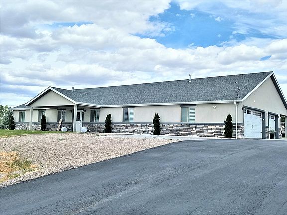 2nd image of 5068 N Veterans Memorial Dr