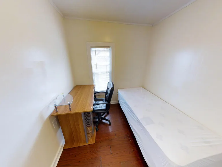 119 Comstock Pl — Photo 9