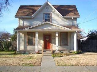 411 Abbey St, Winters, CA 95694