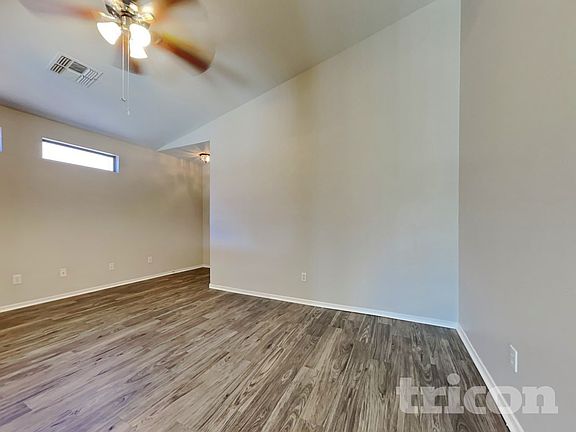 3rd image of 12429 W Larkspur Rd