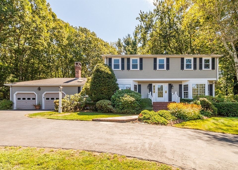 1st image of 14 Onondaga Ln