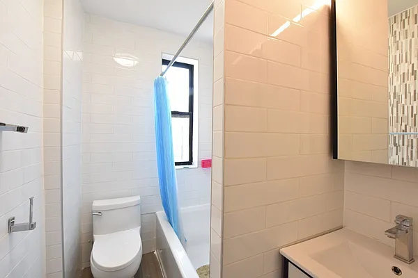 Rented by Clove Realty LLC | media 13