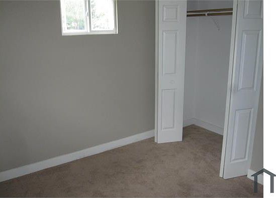 4th image of 16535 Spaulding Ave