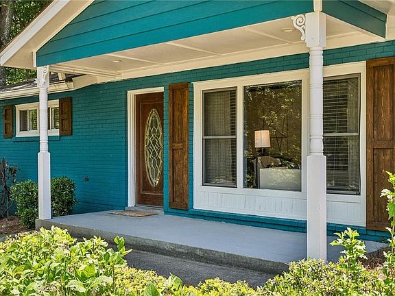 2nd image of 3077 Francine Dr