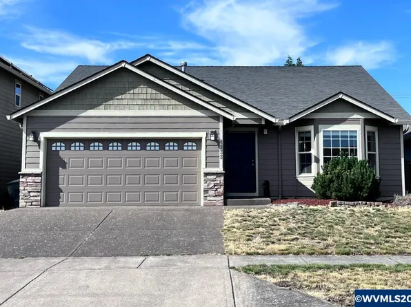 4933 Periwinkle Dr SE, Salem, OR 97317