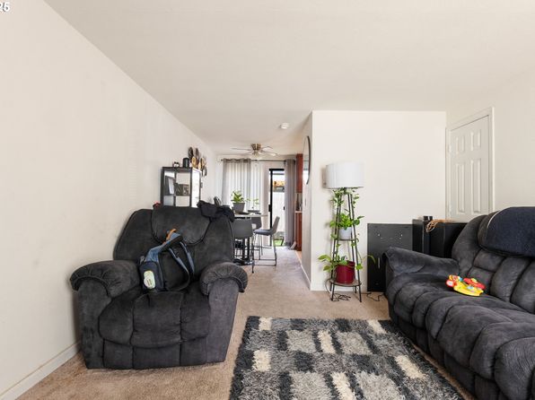 portland-oregon-53822623 picture