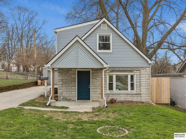 6111 Spaulding St, Omaha, NE 68104