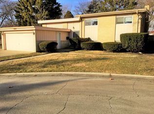 422 Vine St, Wilmette, IL 60091